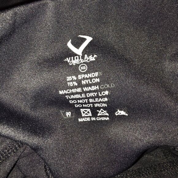 VIOLATE THE DRESS CODE "LUXE" Sz XS Scrunch Butt Pockets Black Workout Leggings - Picture 5 of 6